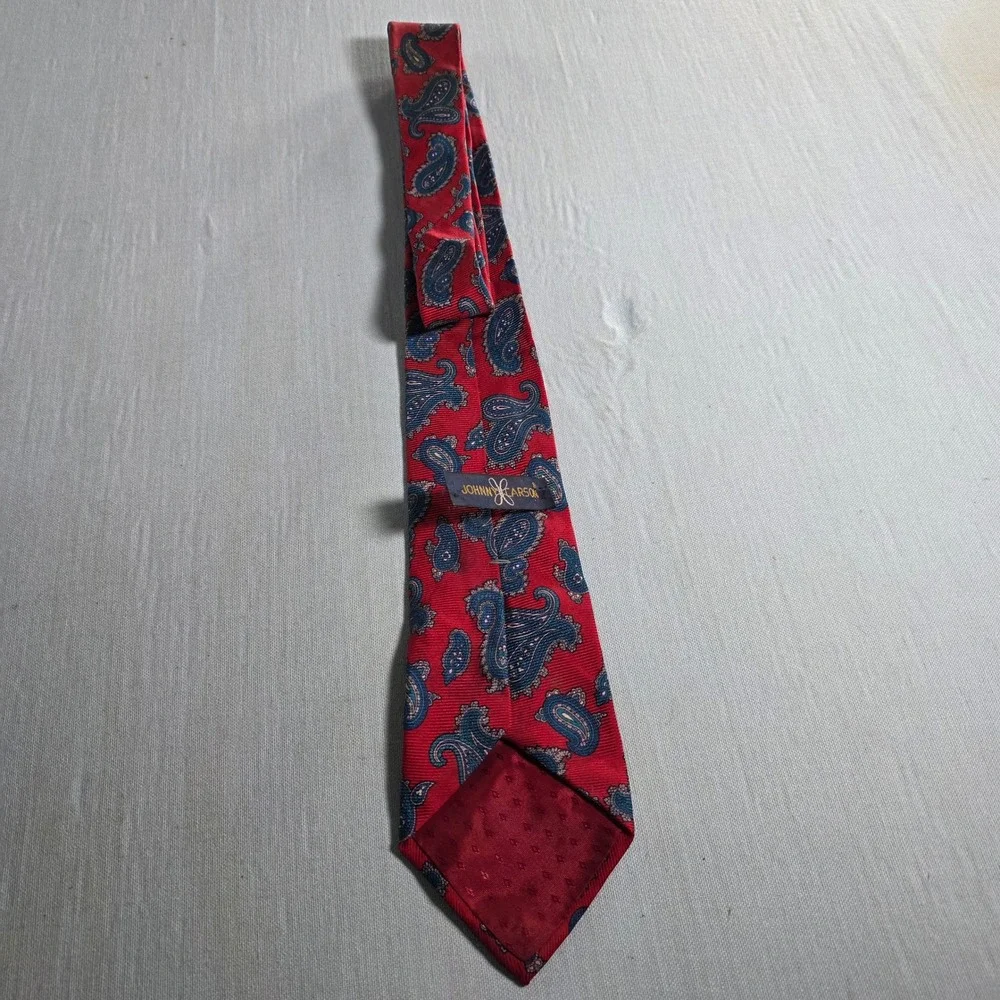 Johnny Carson Mens Red Paisley Silk Tie Vintage Red Blue Formal Necktie